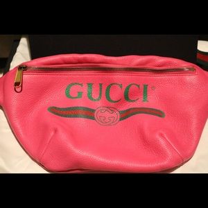 Gucci Logo Belt Bag